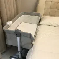 تخت کنار مادر برند جیکل