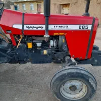 تراکتور تمیز با ادوات
