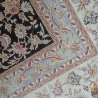 فرش دوازده متری  نو بدون هیچ سوختگی و تمیزتمیز