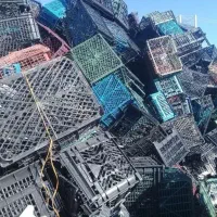 کارگر ساده برای سوا کردن لک