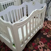 تخت نوزاد|تخت و صندلی بچه|تهران, خاک سفید|دیوار