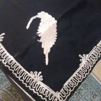 رومیزی مخمل مشکی قدیمی  وبافت پارچه سالم|پرده، رانر، رومیزی|کرج, کرج نو|دیوار