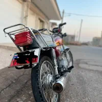 125