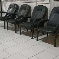 اجاره یک اطاق از یک آموزشگاه هنری|اجارهٔ کوتاه‌مدت دفتر کار و فضای آموزشی|کرج, چهارصد دستگاه|دیوار