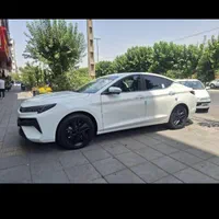 کی‌ام‌سی J7، مدل ۱۴۰۲