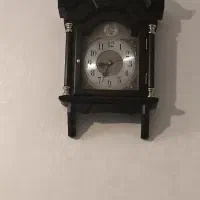 ساعت دیواری طرح چوب