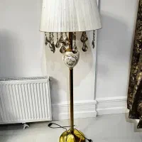 آباژور کاملا سالم و تمیز|چراغ خواب و آباژور|مشهد, جاهد شهر|دیوار