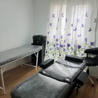 سالن زیبایی رهامیس ارائه دهنده بهترین خدمات|خدمات آرایشگری و زیبایی|پرند, فاز ۵|دیوار