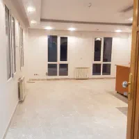 70-متری-لویزان