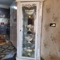 بوفه به همراه دکوری هاش فروخته میشود