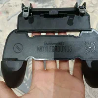 دسته ی نگهدارنده موبایل برای گیم