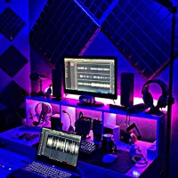 ادیتور کلیپ و صدابردار و تیزر تبلیغاتی