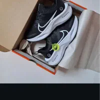 کفش نایک لبخندی