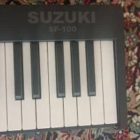 پیانو تاشو سوزوکی|پیانو، کیبورد، آکاردئون|ایلام, |دیوار