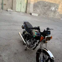 موتور متین|موتورسیکلت|صحنه, |دیوار