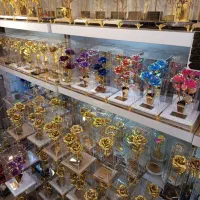 باکس گل رز طلایی پایه چوبی mdfروکش وکیوم