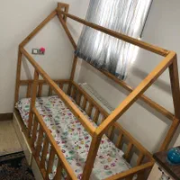 تخت کودک|تخت و صندلی بچه|اصفهان, بابوکان|دیوار