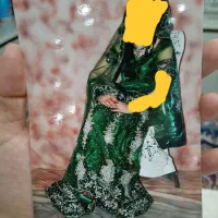 لباس حنا به رنگ سبز