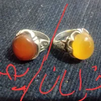 اَنگُشتَرِ نُقرِه با سَنگ عَقیقِ