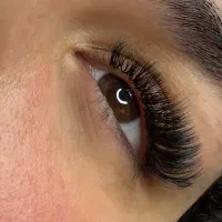 آموزش و خدمات اکستنشن مژه و لیفت 30تا50% تخفیف|خدمات آرایشگری و زیبایی|بندر انزلی, استادیوم|دیوار