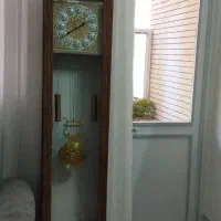 ساعت ایستاده