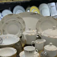 سرویس چینی 12 نفره زرین طلا آکبند