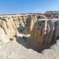 تور گشت جزیره قشم و هنگام با ون تویوتا هایس  اقامت|تور و چارتر|قشم, |دیوار