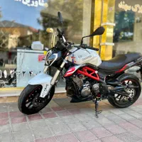 بنلی ۳۰۰ نیوفیس تمیز کم کارکرد، فوری فروشی