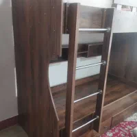 تخت دو طبقه