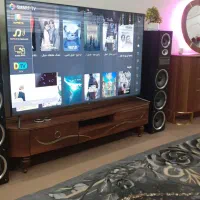 تلوزیون  ۶۵ سام   شکسته