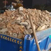 حمل نخاله با نیسان کمپرسی و کارگر