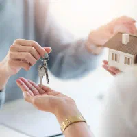 مالک هستین...مستاجر مناسب را برای شما پیدا می‌کنیم