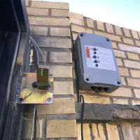 جک بازویی،درب ریلی،قفل برقی،آرام بند،آیفون تصویری|خدمات پیشه و مهارت|اراک, |دیوار