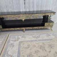 میز برونز کاملا سالم