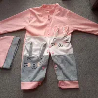 سرهمی نخی و مخمل نوزادی در حد نو فقط ۱۰۰ تومن