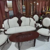 تعمیرات و رنگ کاری انواع مبلمان راحتی و سلطنتی