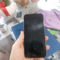 اپل iPhone 15 Pro Max با حافظهٔ ۲۵۶ گیگابایت