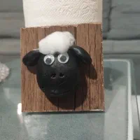 لبوبو ومگنت اهنربایی|مجسمه، تندیس، ماکت|شیراز, شهرک بزین|دیوار