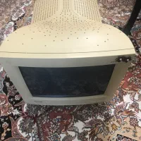 مانیتور قدیمی