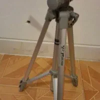 پایه دوربین نو و سالم