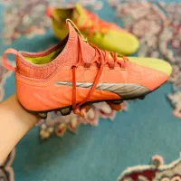 استوک فوتبال سایز 42|کیف، کفش، کمربند|خرقان, |دیوار