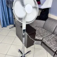 پنکه در حد نو پایه بلند