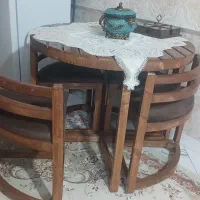 میزناهارخوری غذاخوری ۴ نفره کم جا و جاکفشی نو