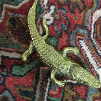 تمساح برنجی