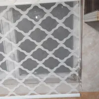 پرده زبرا زیرورو. سفید شاین دار بدون ذره ای ایراد