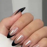 کاشت ناخن فقط۲۱۰ موخوره گیری۲۰۰ مرکزشهر|خدمات آرایشگری و زیبایی|اراک, |دیوار