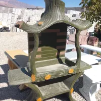 نیمکت و باربیکیو