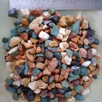 شن و سنگ رنگی
