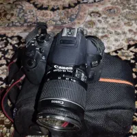 دوربین 700D|دوربین عکاسی و فیلم‌برداری|قم, شهرک مهدیه (مدرس)|دیوار