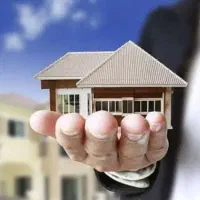 **خانه های کلنگی را میسازم کسی هست براش بسازم*